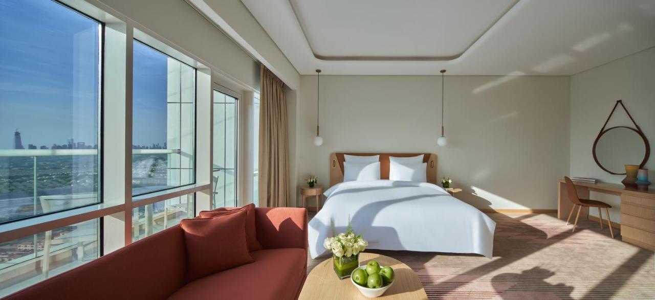 Novotel Jumeirah Village Triangle Дубай Екстериор снимка
