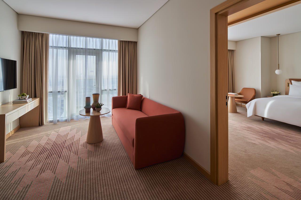 Novotel Jumeirah Village Triangle Дубай Екстериор снимка